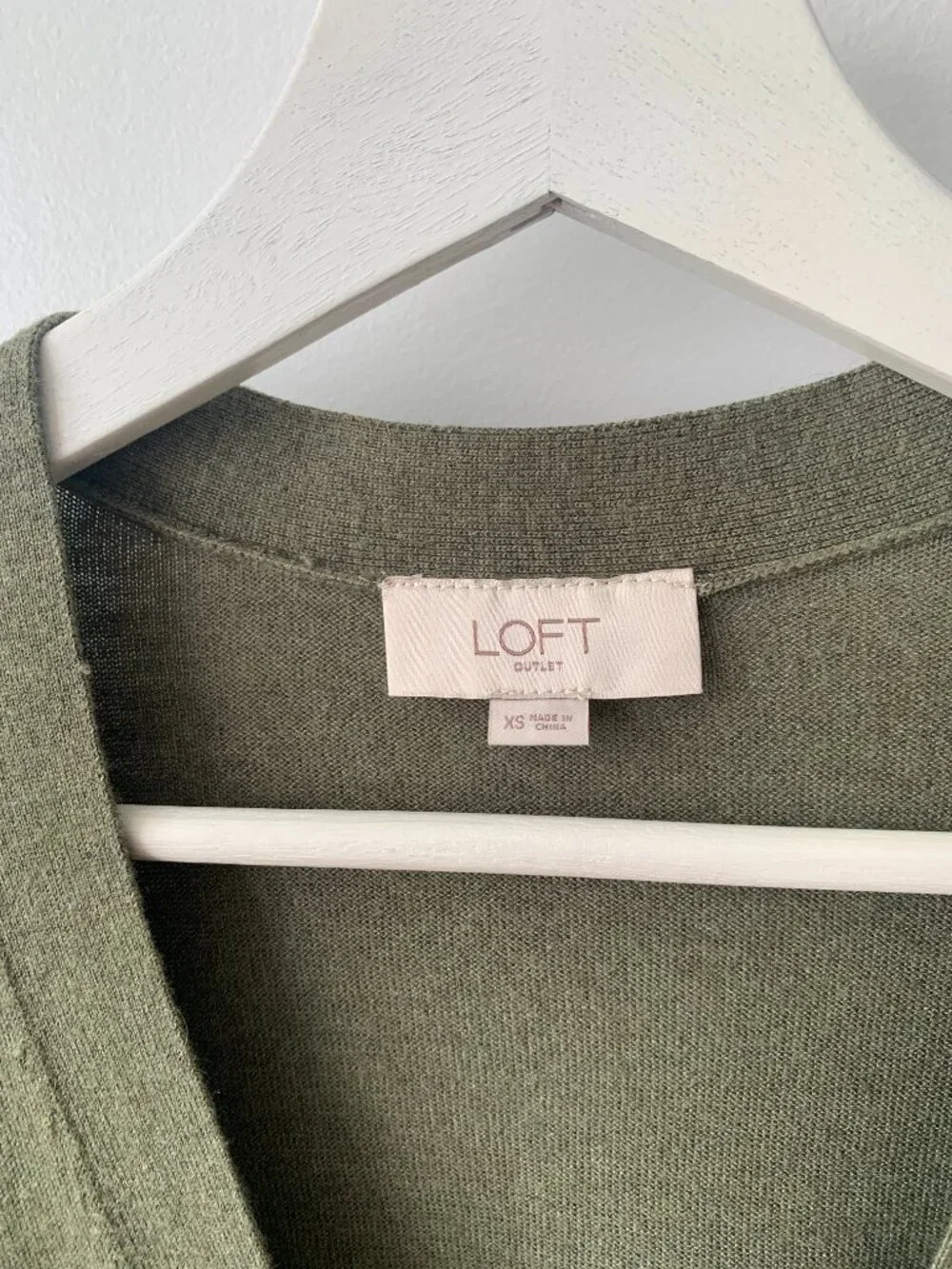 Loft Olive Green V-Neck‎ Button Front Cardigan Sweater XS